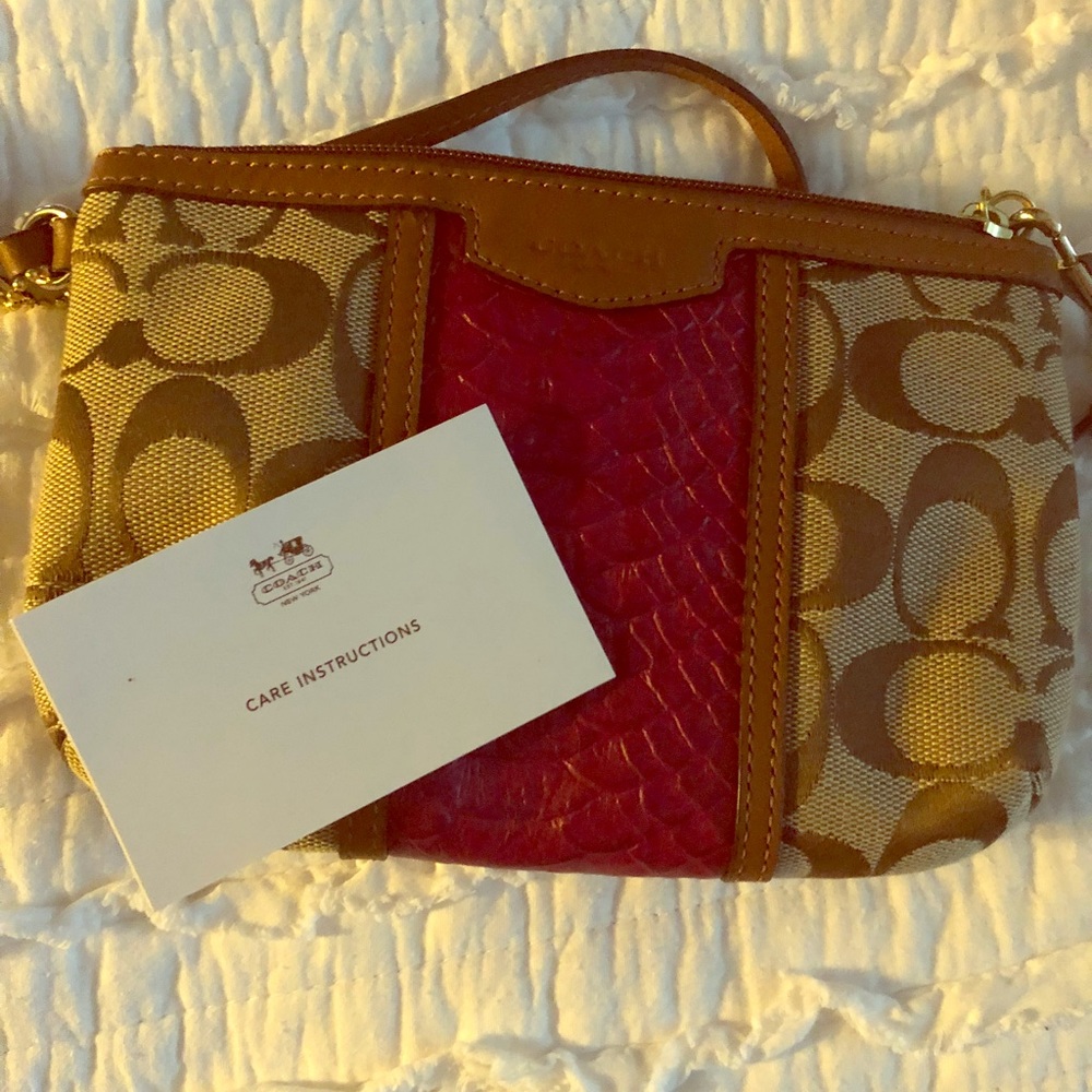 Coach wristlet